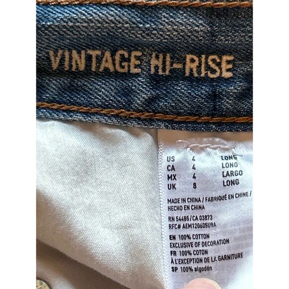 American Eagle Vintage Hi-Rise Two Tone Jeans - Picture 6 of 6